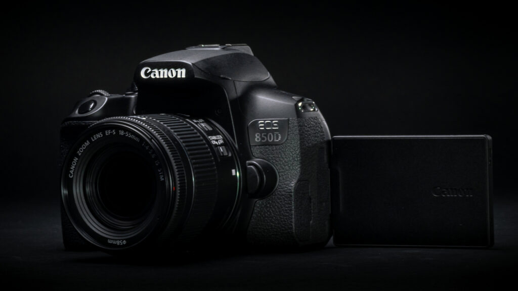 Canon EOS Rebel T8i / 850D